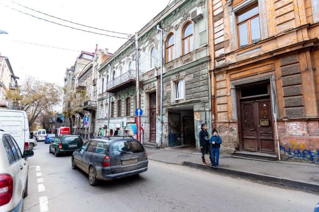 Комфортный Отдых В Сололаки Tiflis Exterior foto